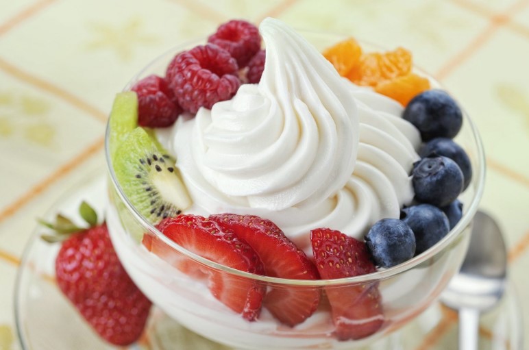 Frozen yogurt: how to tell if it's better than ice cream?