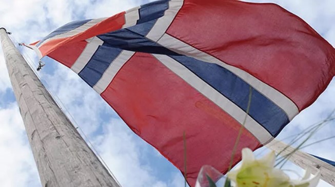 'Don't profit from war' warning to Norway