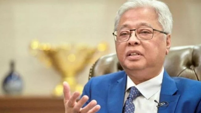 Photo of Malaysian Prime Minister dissolves parliament