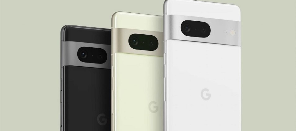 Pixel 7 on Tensor G2 chip and smart watch Pixel Watch - Google showed a line of new products