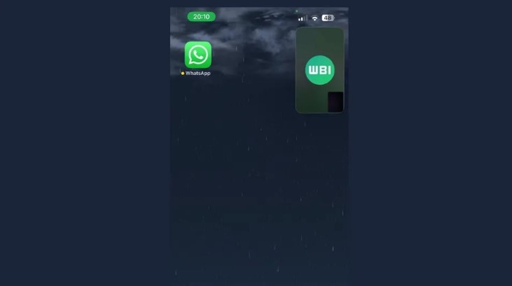 Incoming video calls on WhatsApp
