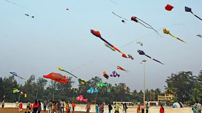 The kite strings cut their throats! 6 people, including 3 children, died in front of everyone